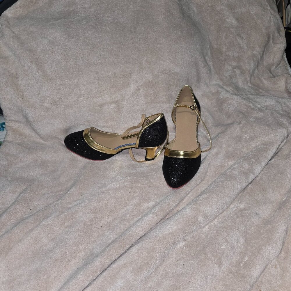 New Black Glitter with Gold Trim  Pumps  2" Heel SZ 37(6.5)